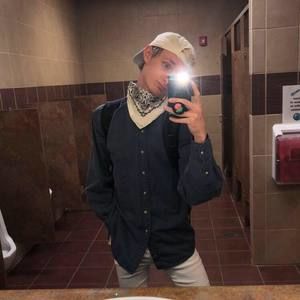 Meet your Posher, Chase